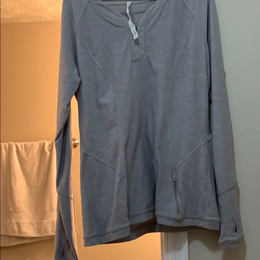 Lulu lemon running long sleeve